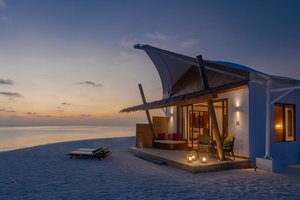 Hotel CINNAMON HAKURAA HURAA wakacje