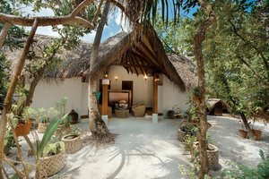 Hotel MAKUNUDU ISLAND wakacje