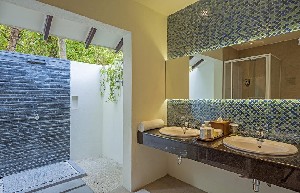 Hotel ADAARAN SELECT MEEDHUPPARU wakacje