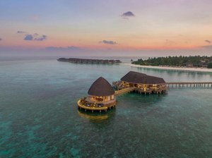 Hotel EMERALD FAARUFUSHI RESORT & SPA wakacje