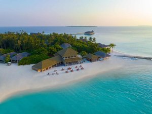 Hotel EMERALD FAARUFUSHI RESORT & SPA wakacje