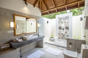 Hotel REETHI FARU RESORT wakacje