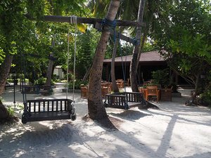 Hotel EMBUDU VILLAGE wakacje