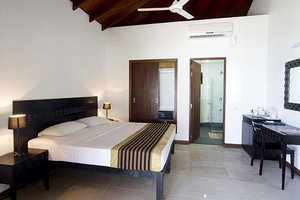 Hotel EMBUDU VILLAGE wakacje