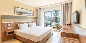 King Guest Room with SeaView