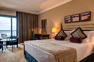 Hotel CORINTHIA ST. GEORGE'S BAY wakacje