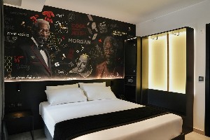 Morgan Freeman Room