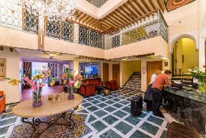 Hotel LES TROIS PALMIERS wakacje