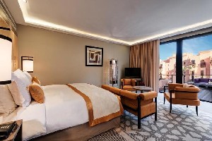 Hotel MOVENPICK HOTEL MANSOUR EDDAHBI wakacje