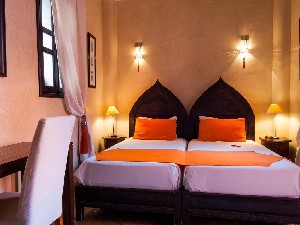 Hotel RIAD ADERBAZ wakacje