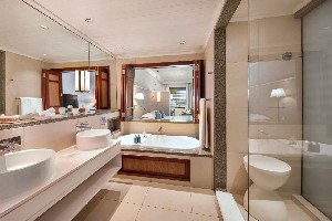 Hotel CONSTANCE BELLE MARE PLAGE wakacje