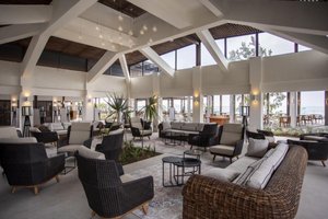 Lounge Bar