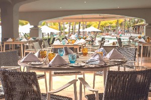 Hotel MAURICIA BEACHCOMBER RESORT & SPA wakacje