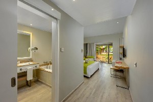 Hotel MAURICIA BEACHCOMBER RESORT & SPA wakacje