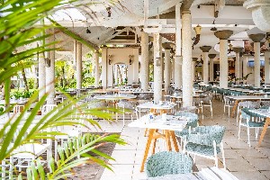 Hotel VICTORIA BEACHCOMBER RESORT & SPA wakacje