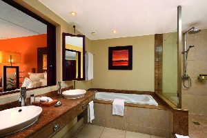 Hotel VICTORIA BEACHCOMBER RESORT & SPA wakacje