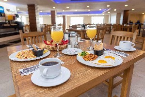 Hotel HOLIDAY INN CANCUN ARENAS wakacje