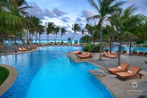 Hotel THE PYRAMID CANCUN BY OASIS wakacje
