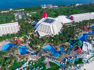 Hotel THE PYRAMID CANCUN BY OASIS wakacje