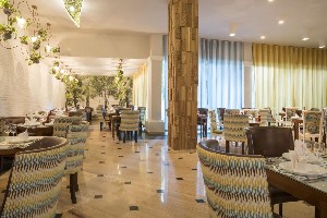 Hotel GRAND PALLADIUM WHITE SAND RESORT & SPA wakacje