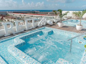 jacuzzi