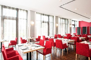 Hotel NH BERLIN ALEXANDERPLATZ wakacje