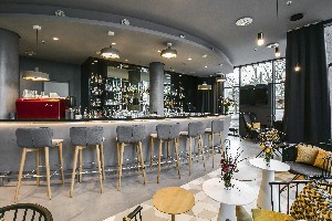 Hotel NH BERLIN ALEXANDERPLATZ wakacje