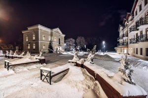 Hotel COTTONINA & MINERAL SPA RESORT wakacje