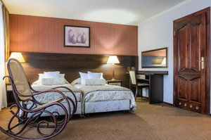 Hotel KORMORAN MEDISPA wakacje