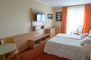 Hotel KORMORAN MEDISPA wakacje