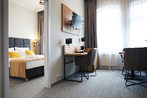 Hotel FACTORY RESORT wakacje