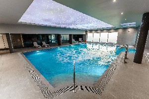 Hotel FACTORY RESORT wakacje