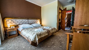 Hotel JANTAR wakacje