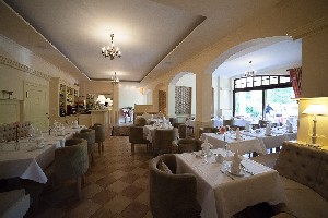 Hotel TROFANA SUN & SEA wakacje