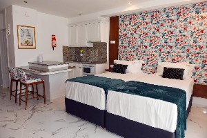 Hotel MUTHU CLUBE PRAIA DA OURA wakacje