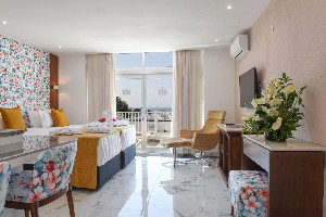 Hotel MUTHU CLUBE PRAIA DA OURA wakacje