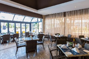 Hotel MUTHU CLUBE PRAIA DA OURA wakacje