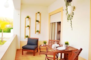 Studio (Balcony or Terrace)