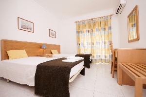 Hotel PLAZA REAL APARTHOTEL wakacje