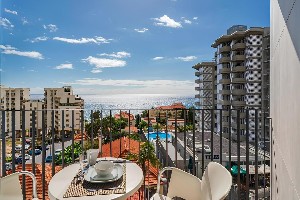 Hotel MONUMENTAL PLAZA BY PETIT HOTELS wakacje