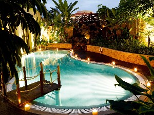 Outdoor / Indoor Pool