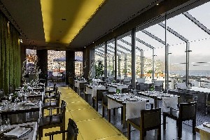 Hotel THE VINE wakacje