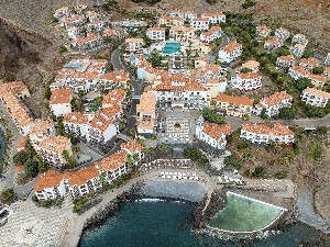 Hotel DREAMS MADEIRA RESORT SPA & MARINA wakacje