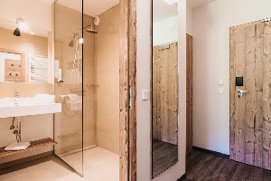 Hotel COOEE ALPIN HOTEL BAD KLEINKIRCHHEIM wakacje