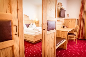 Hotel HOTEL TRATTLERHOF wakacje