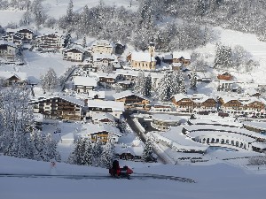 Hotel KIRCHENWIRT wakacje