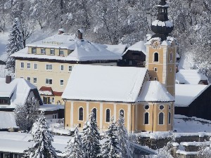 Hotel KIRCHENWIRT wakacje