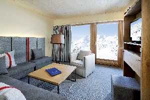 Hotel FALKENSTEINER FAMILIENHOTEL SONNENALPE  SE SKIPASEM wakacje