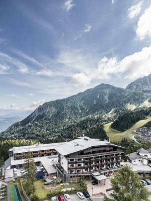 Hotel FALKENSTEINER HOTEL SONNENALPE wakacje