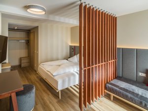 Hotel FALKENSTEINER HOTEL SONNENALPE wakacje